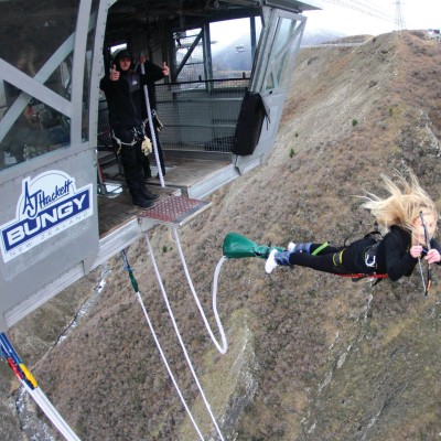 AJ Hackett Bungy