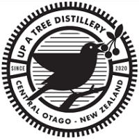 logo.bird.up.a.tree.distillery